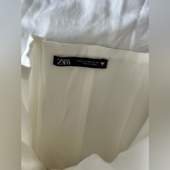Zara White Corset Top - Picture 2 of 4